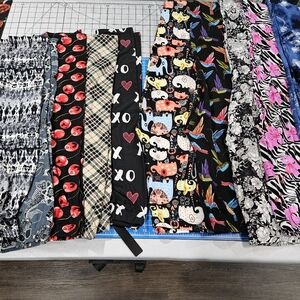 New 5 Pound Bundle Of Mixed Leggings S/M, M/L All NWT AND NWOT